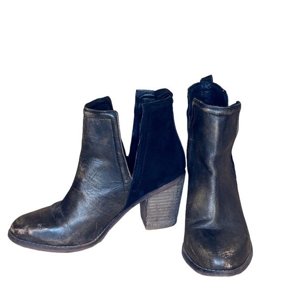 DIBA True Women’s Later On Leather/Suede Black #23512 Ankle Bootie Size-7 - Picture 3 of 8